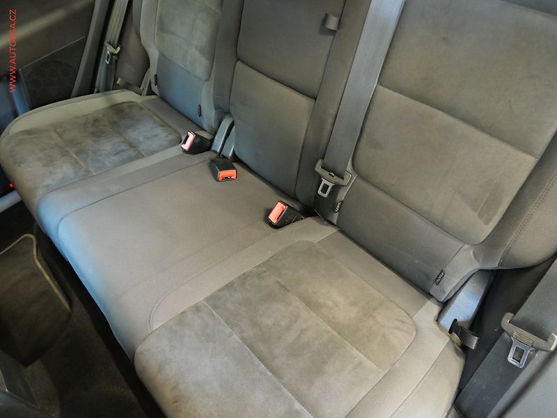 Volkswagen Golf Plus (2009) 1.2 TSi, ČR, Highline - fotka 10 z 22
