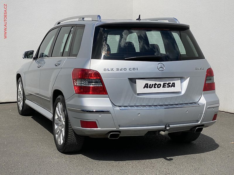Mercedes-Benz GLK (2009) 3.0 CDi 4Matic, ČR, AT - fotka 6 z 20