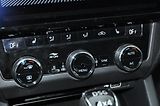Škoda Octavia 2.0TDi 110kW 4x4 KOMBI A/T - náhled 14