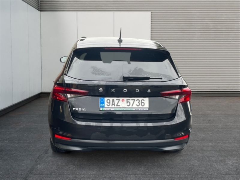 Škoda Fabia 1,0 TSI Style - fotka 5 z 11