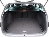 Volkswagen Golf 2,0 TSI R 221kW DSG 4M 1.Maj - náhled 10
