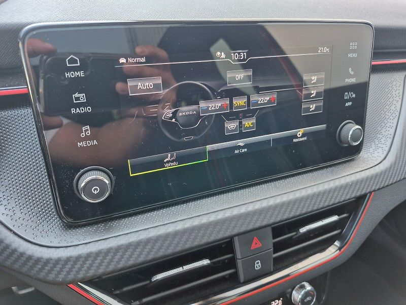 Škoda Scala (2025) Monte Carlo 1.0 TSI 85 kW - fotka 24 z 30