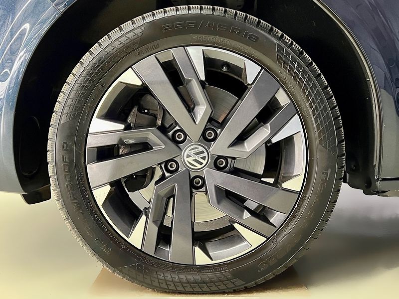 Volkswagen Multivan 2.0 TDI 4M DSG, ALPINE, ACC - fotka 9 z 24