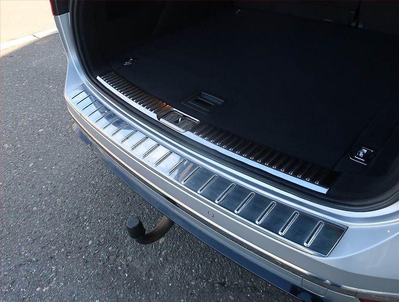 Volkswagen Touareg (2015) 3.0 TDI - fotka 30 z 31