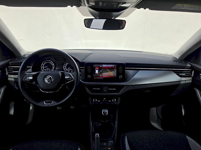 Škoda Scala (2023) 1,0TSI 81KW STYLE - fotka 5 z 34