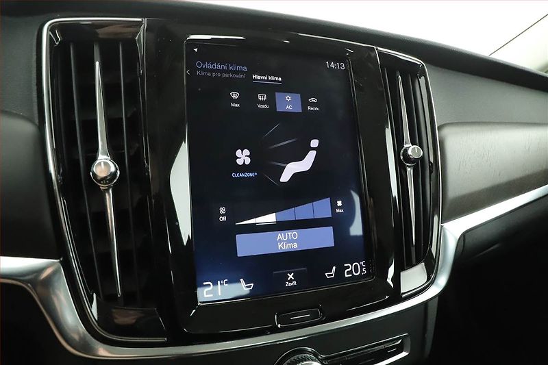 Volvo V90 (2019) Cross Country - fotka 14 z 21
