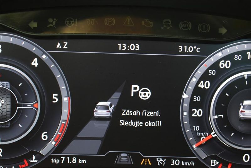 Volkswagen Tiguan 2,0 TDI, DSG,Head Up,Virtual, - fotka 39 z 55