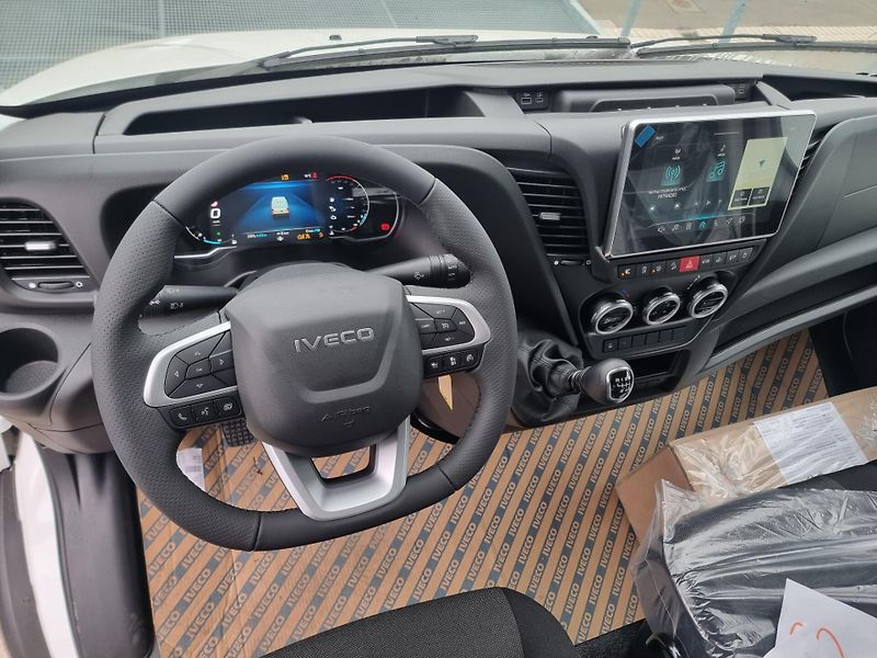 Iveco Daily (2026) 35S18/L3H2/LED/NAVI - fotka 12 z 12