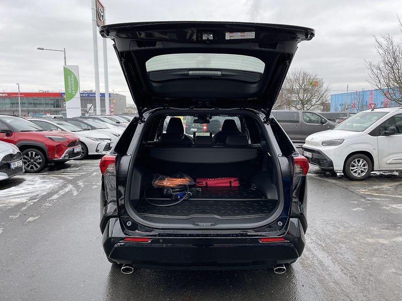 Toyota RAV4 2.5 Plug-in Hybrid ODBĚR 10/26 - fotka 5 z 34
