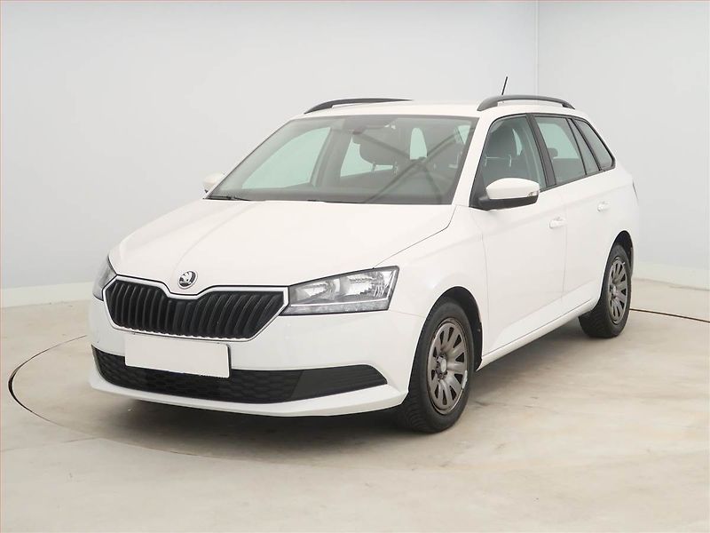 Škoda Fabia (2022) 1.0 TSI, Serv.kniha - fotka 2 z 15