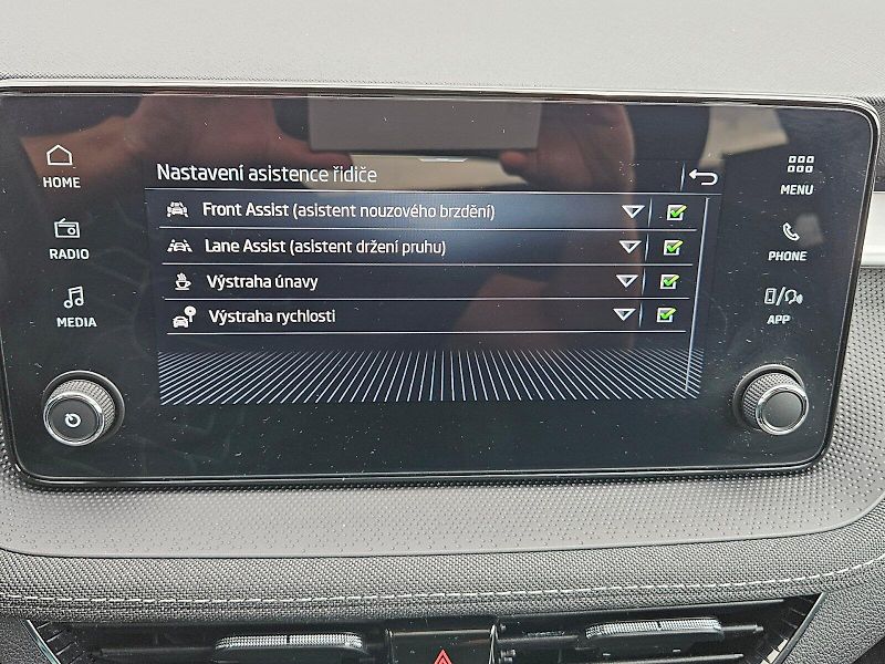 Škoda Fabia (2025) TOP SELECTION TSI 70/1.0 M5F - fotka 21 z 27