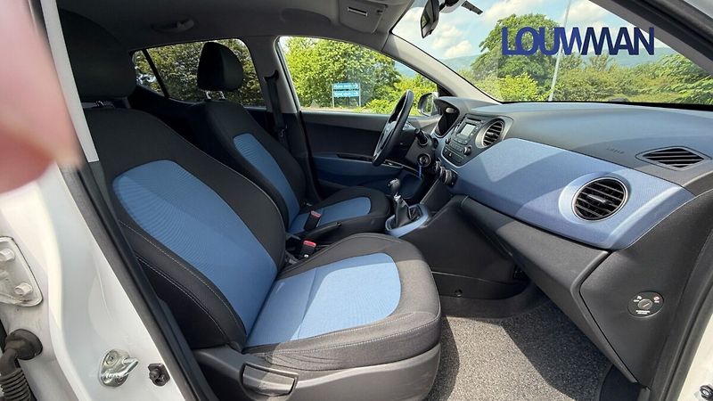 Hyundai i10 1.0 Classic - fotka 14 z 24