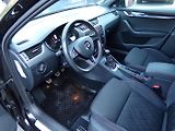 Škoda Octavia 2,0 COMBI RS 135kW BLACK EDITI - náhled 10
