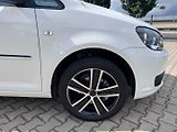 Volkswagen Caddy (2013) EDITION 30 1,6 TDI 75 KW TAŽNÉ - náhled 17