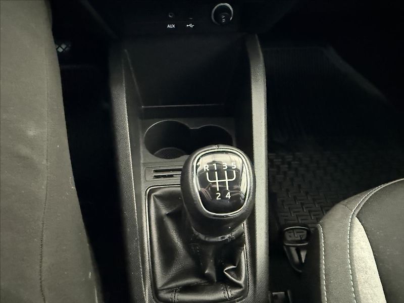 Škoda Fabia 1,2   TSI,JOY,1.MAJ,SERVISKA - fotka 22 z 26