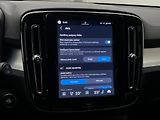 Volvo XC40 B3 DARK PLUS AUT CZ 1. maj. - náhled 35