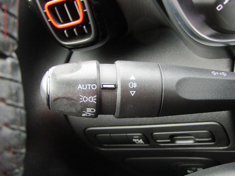 Citroën C3 Aircross (2018) 1.2 PT, AC, tempo - fotka 14 z 14