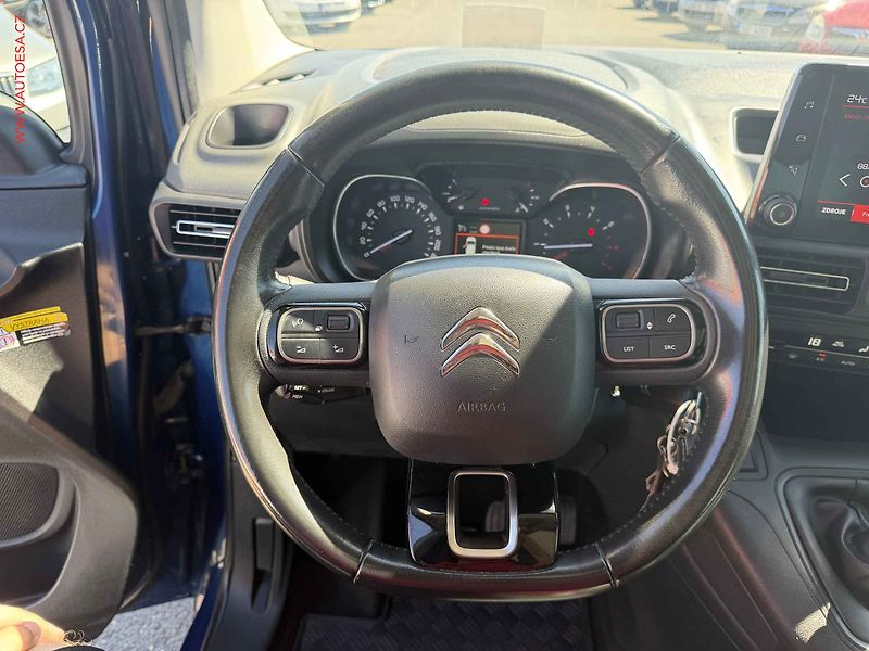 Citroën Berlingo (2019) 1.5HDi, Shine, 96kW - fotka 12 z 16