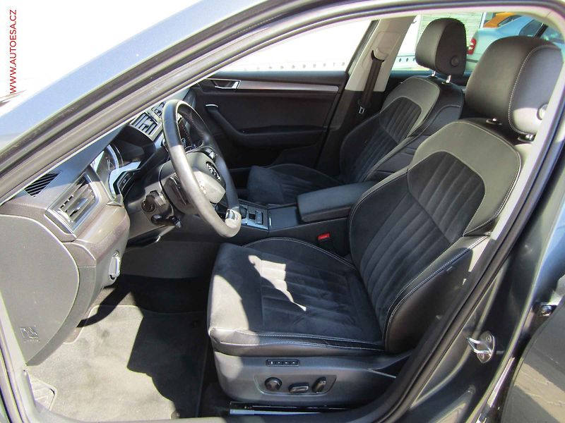 Škoda Superb (2021) 2.0 TDi, ČR, DSG, navi, LED - fotka 9 z 20