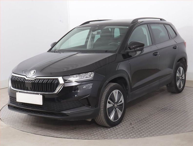 Škoda Karoq (2023) Ambition 2.0 TDI - fotka 2 z 17