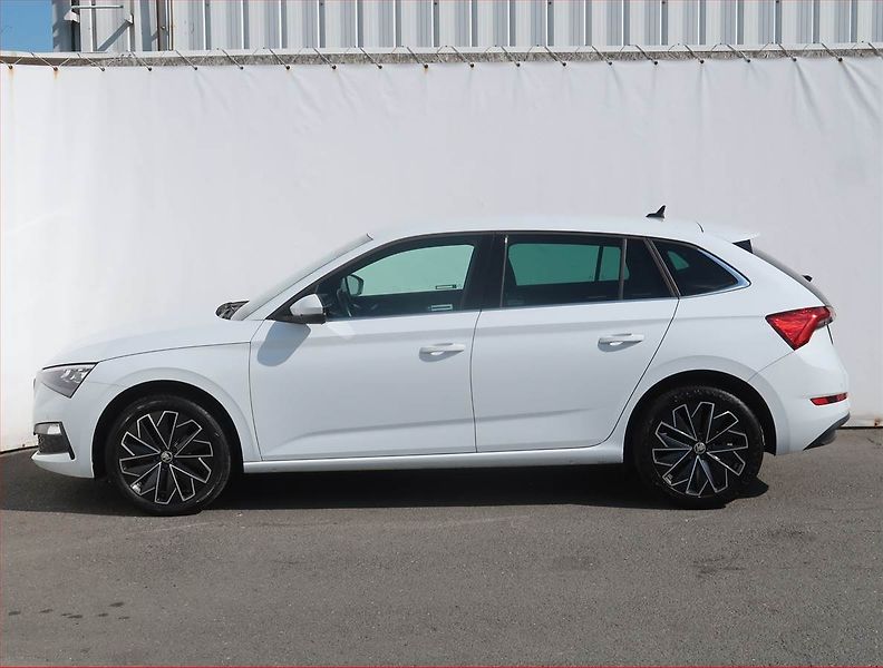 Škoda Scala (2022) Style Plus 1.0 TSI, Automat - fotka 3 z 22