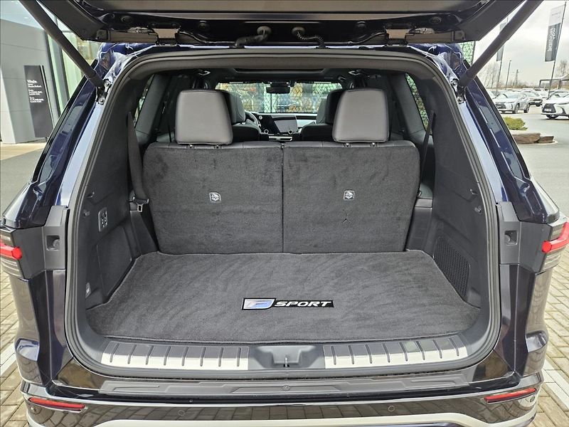 Lexus TX 500h (2025) 2,4 F SPORT Performance 3 - fotka 9 z 27