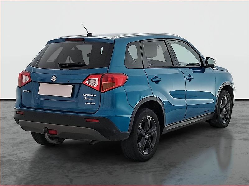 Suzuki Vitara (2018) Premium 1.4 BoosterJet, 4X4 - fotka 5 z 21