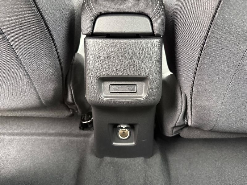 Opel Frontera (2025) GS Electric - fotka 27 z 27
