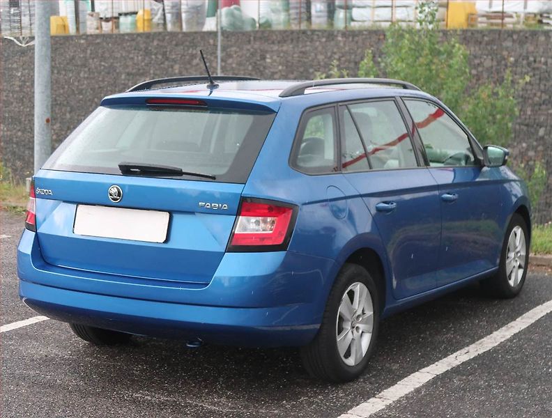 Škoda Fabia (2016) Ambition 1.2 TSI - fotka 5 z 15