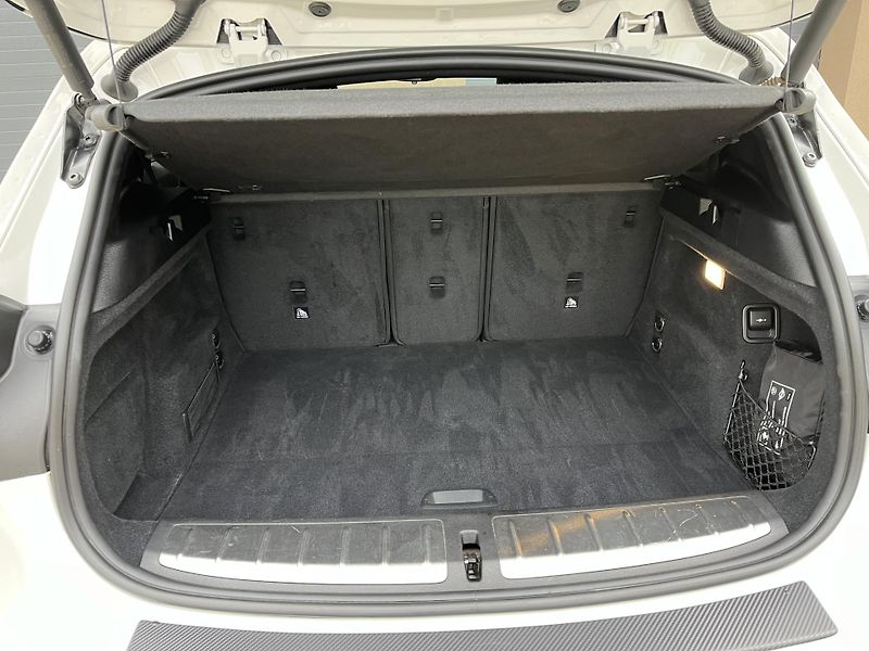 BMW X2 (2021) 2,0xD M-packet 140Kw,TZ,head-u - fotka 35 z 43