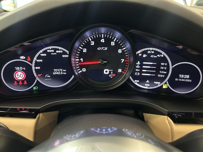 Porsche Cayenne (2023) 4.0 GTS VZDUCH SPORT CHRONO - fotka 11 z 32