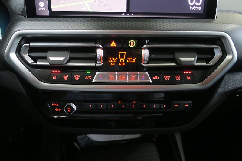 BMW X3 (2022) M Sport xDrive 20d, Nez. top. - fotka 31 z 48