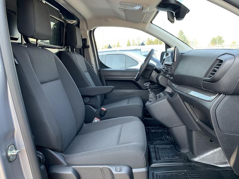 Toyota ProAce (2025) L1 ACTIVE 2S MULTI NAVI 1,5D  - fotka 7 z 13