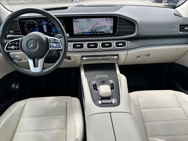 Mercedes-Benz GLE 350d 4MATIC - fotka 9 z 15