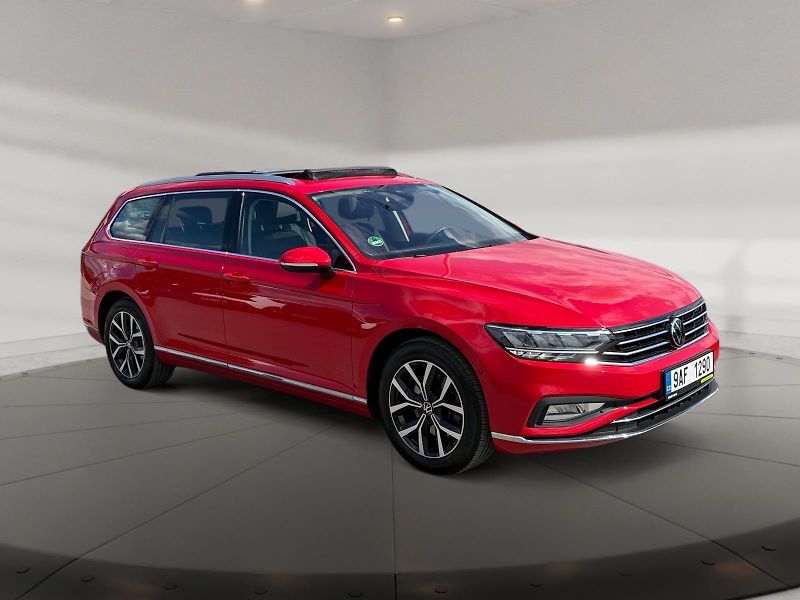 Volkswagen Passat Variant (2022) ELEGANCE 2.0TSI 140kW DSG CZ  - fotka 3 z 11