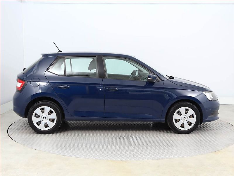 Škoda Fabia (2015) 1.0 - fotka 6 z 9