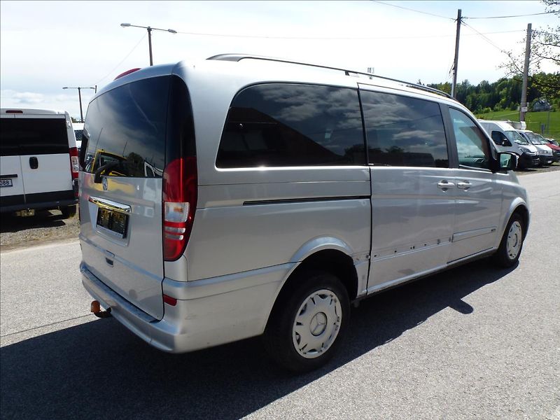 Mercedes-Benz Viano 2,2 DCi 5míst Automat  639 - fotka 8 z 48