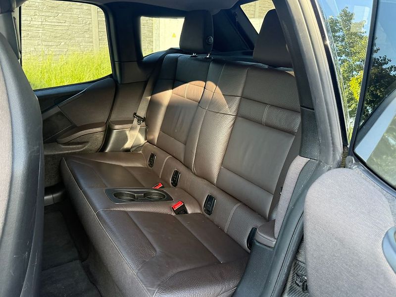 BMW i3 - fotka 14 z 53