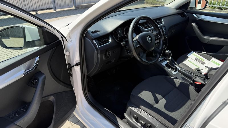 Škoda Octavia 1.4TSi*103kW*DSG*ELEGANCE*1MAJ - fotka 12 z 25