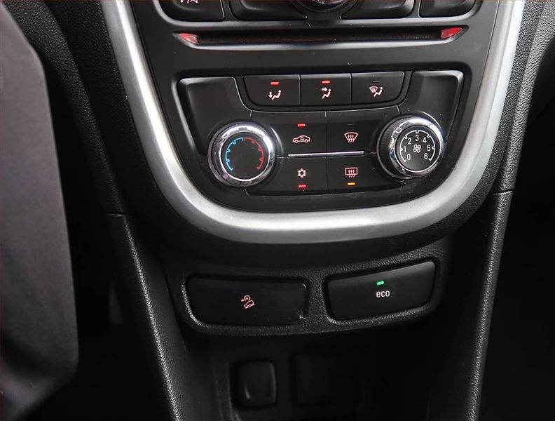 Opel Mokka (2014) 1.6, Serv.kniha, Tempomat - fotka 16 z 18