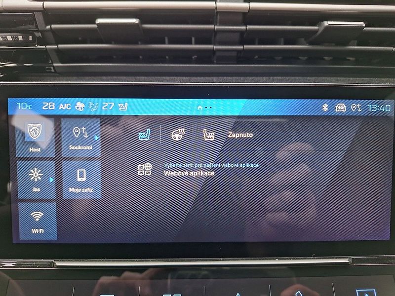 Peugeot 308 (2025) SW ALLURE Hybrid 145 e-DCS6 - fotka 17 z 19