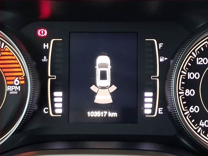 Jeep Cherokee (2016) 2.0 MultiJet, Navi, Tempomat - fotka 19 z 19