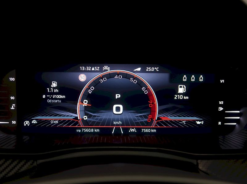 Škoda Scala (2025) MONTE CARLO 1.5TSI 110KW DSG L - fotka 18 z 38