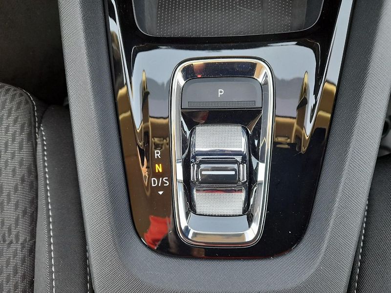 Škoda Octavia Combi M-HEV Style Plus Navi 1. - fotka 23 z 29