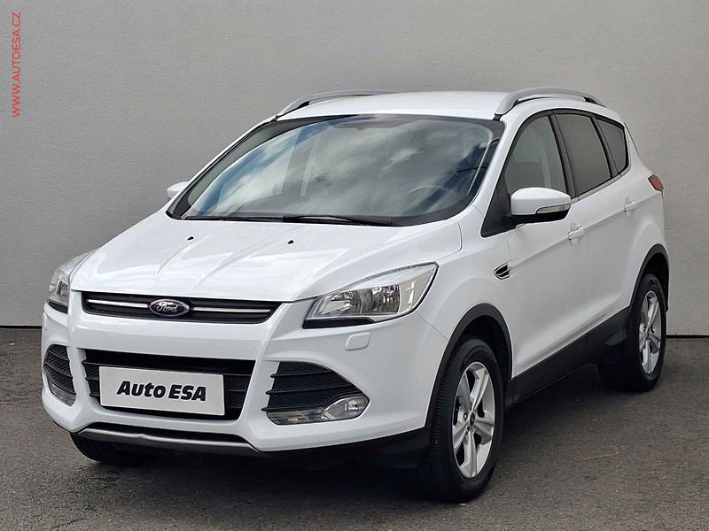 Ford Kuga (2015) 1.5 EB, 2.maj,ČR, AC, tempo - fotka 3 z 16