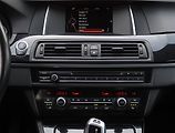 BMW Řada 5 (2015) 520d xDrive, 4X4, Automat - náhled 12
