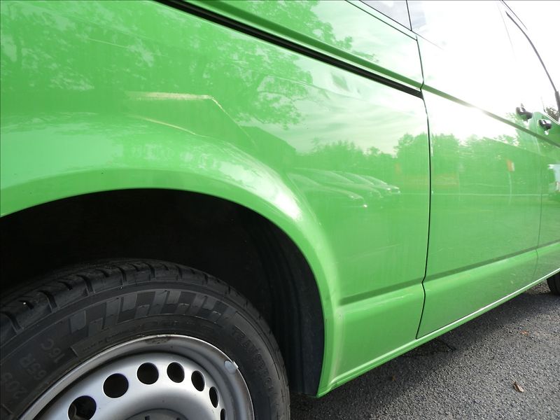 Volkswagen Transporter 2,0 TDi 75kW L2H2,9.míst,2xkol - fotka 12 z 48