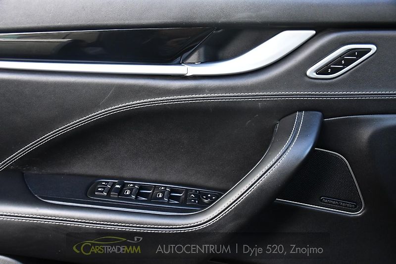 Maserati Levante 3.0D ČR Q4 H/K ACC VZDUCH - fotka 24 z 56