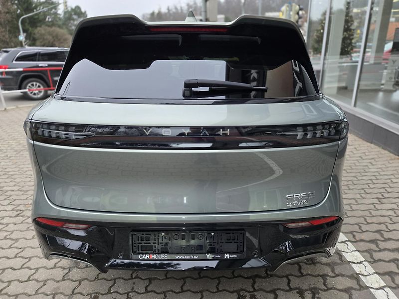 Voyah FREE 318 REV (2025) REV 318 AWD Hybrid - fotka 6 z 18