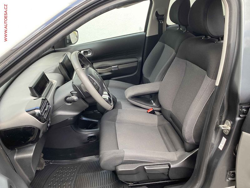 Citroën C4 Cactus (2014) 1.6HDi, ČR, AT, navi, park - fotka 9 z 17